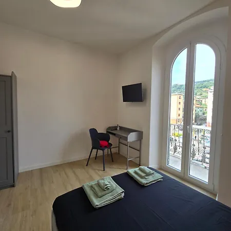 Апартаменти Ermanno S 5terre Stazione Centro Citta
