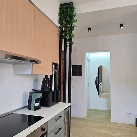 Ermanno S 5terre Stazione Centro Citta Apartment *